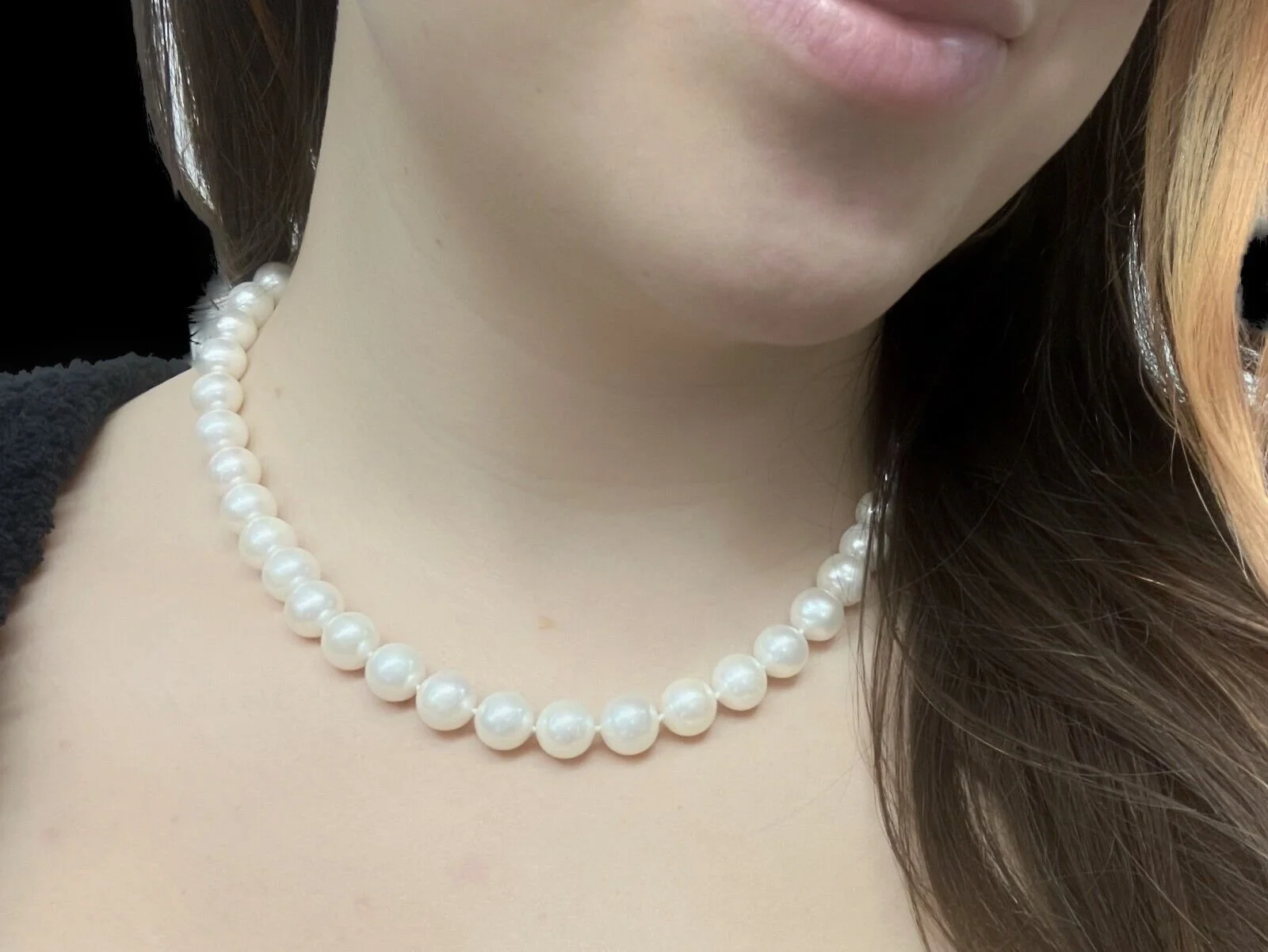 STUNNING Fresh Water Pearl Necklace 16